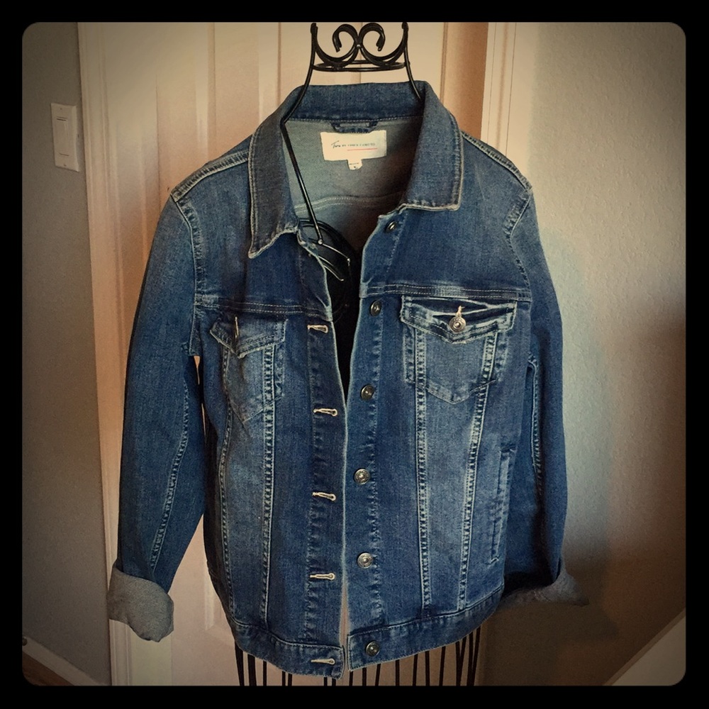 Medium size Vince Camuto Jean Jacket